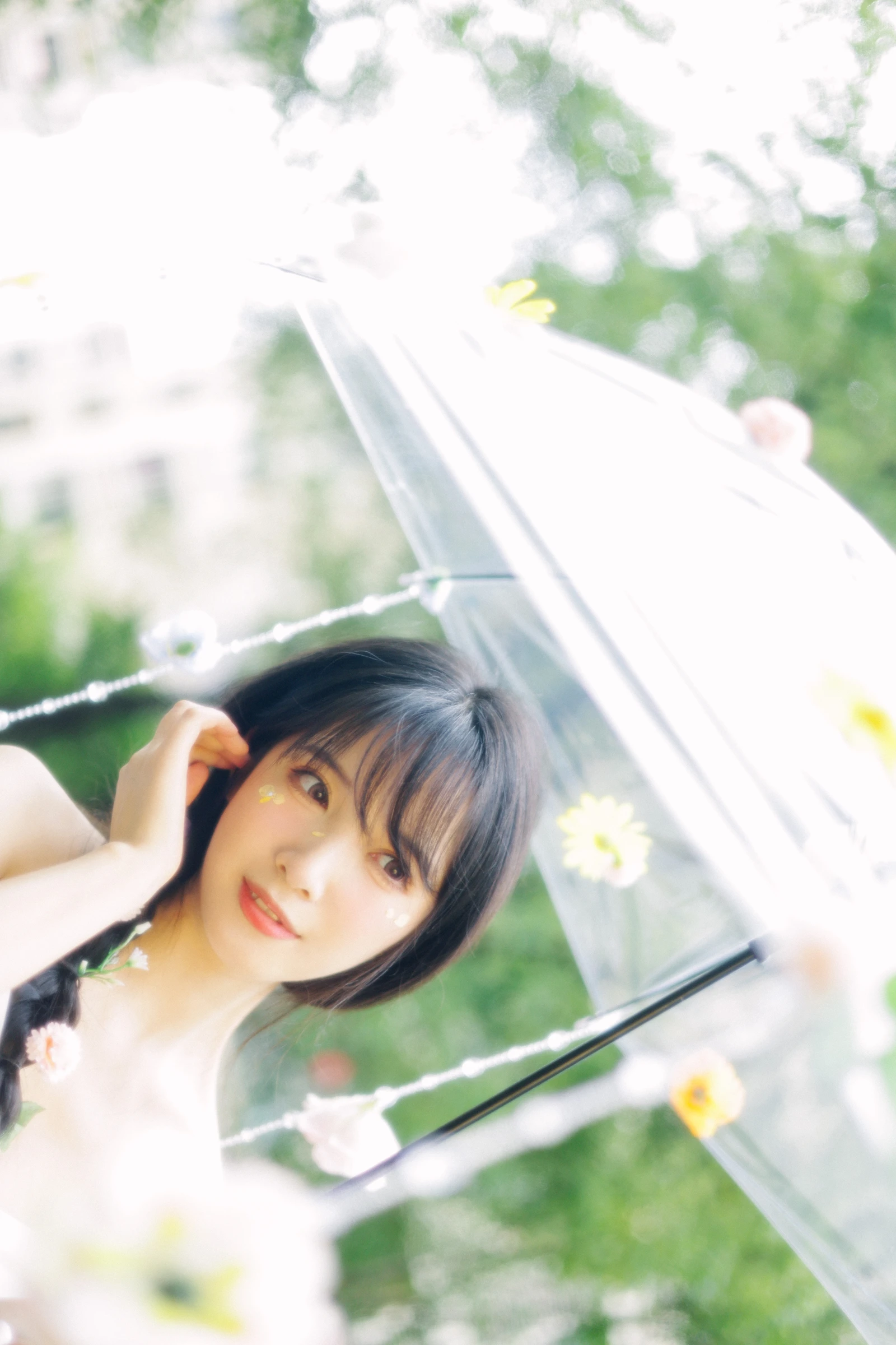 [YITUYU]艺图语-2024.10.17-花雨-一只阿梦崽-[24P-90MB]-6.webp